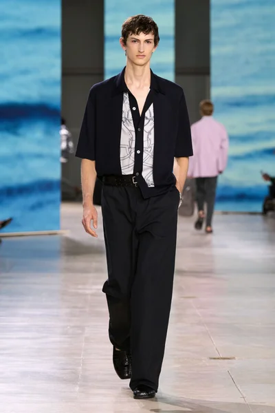 Look 41